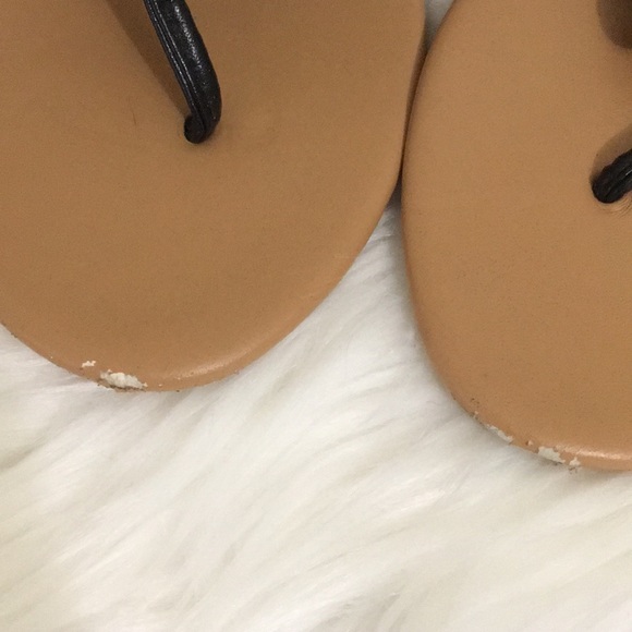 Two pairs‎ of sandals APT 9 and RUE 21 sz 8 - Picture 6 of 8